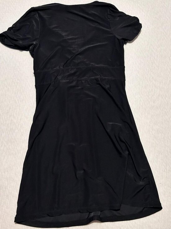 Dresses & Skirts - Dress Size Medium Black Side